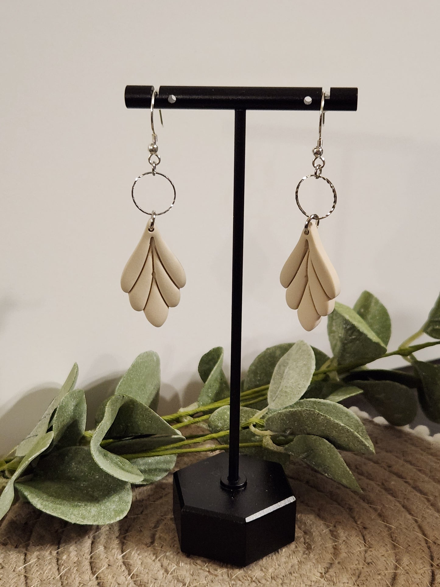Circle Leaf Dangles