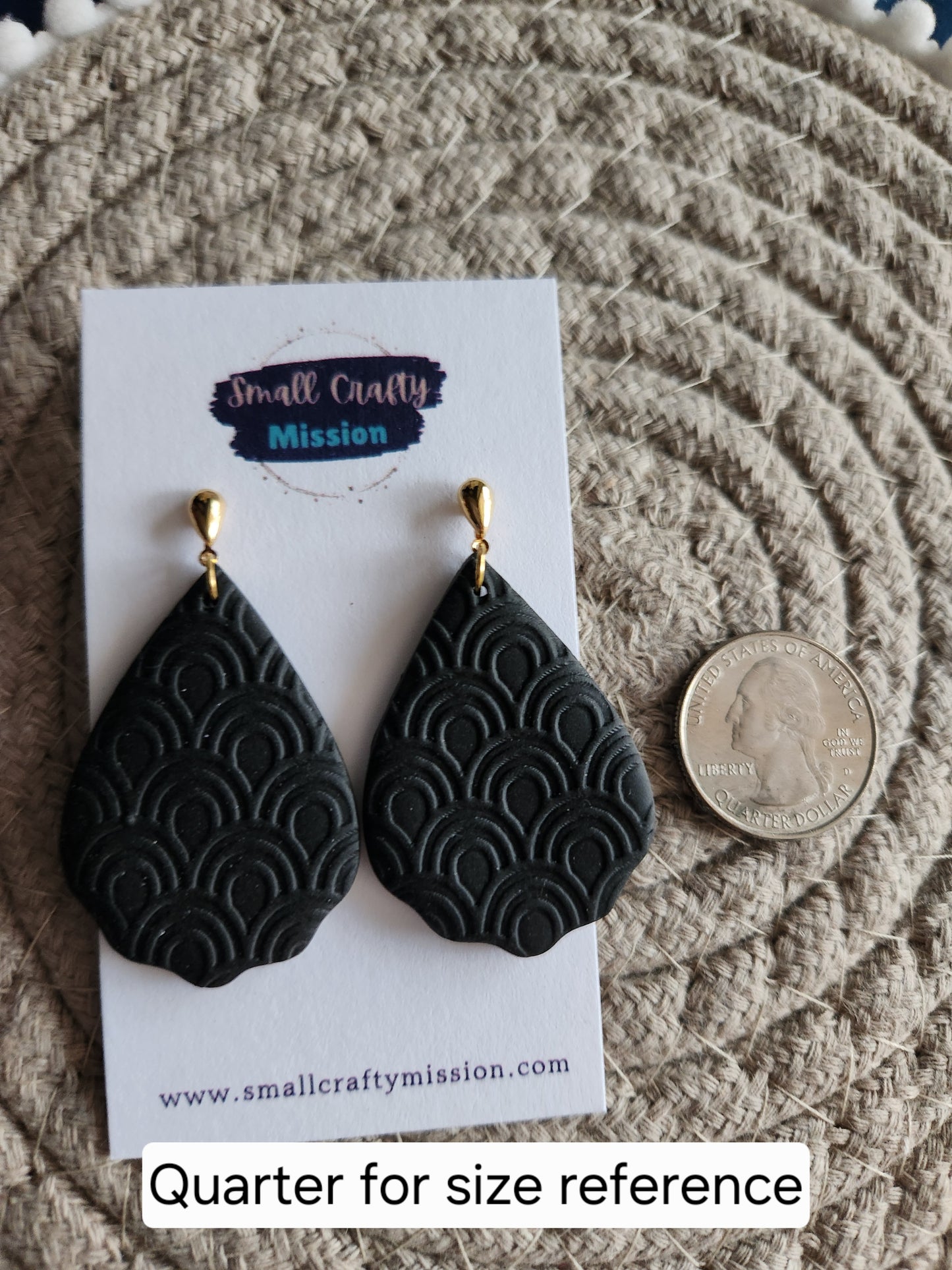 Black Large Arched Scallop Dangles